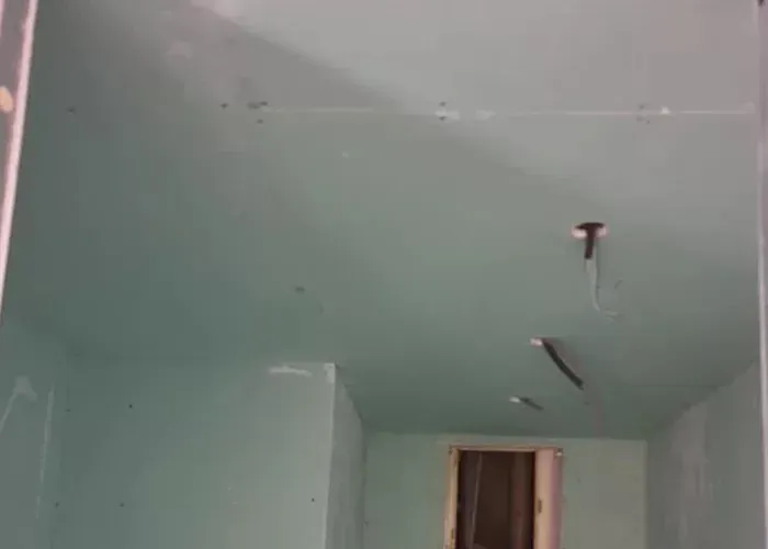 Pose de plafonds suspendus près de Fillinges